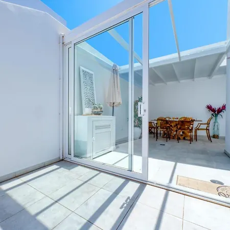 Casa Yus بيت للعطل أرّاثيفي